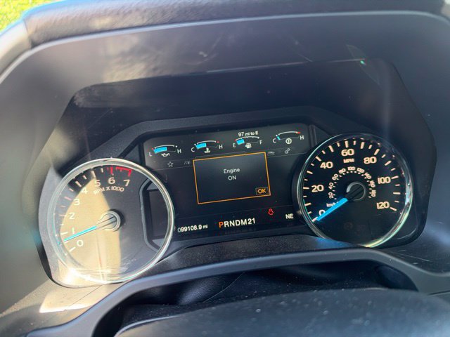 Used 2015 Ford F150 Lariat w/ Equipment Group 502A Luxury AWD/4WD image 7