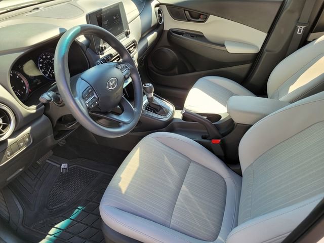 Certified 2023 Hyundai Kona SEL FWD image 11