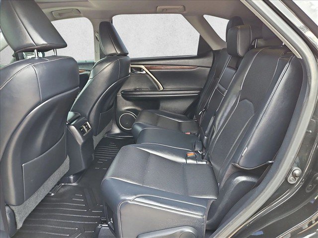 Used 2020 Lexus RX 350L Premium w/ Premium Package AWD/4WD image 16