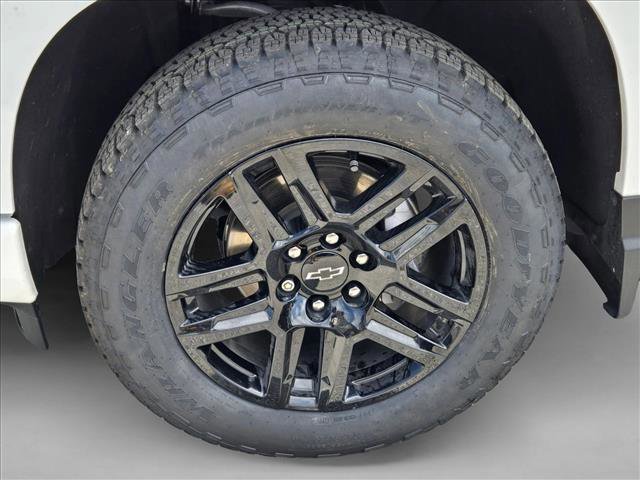 Used 2025 Chevrolet Silverado 1500 RST w/ Protection Package AWD/4WD image 22