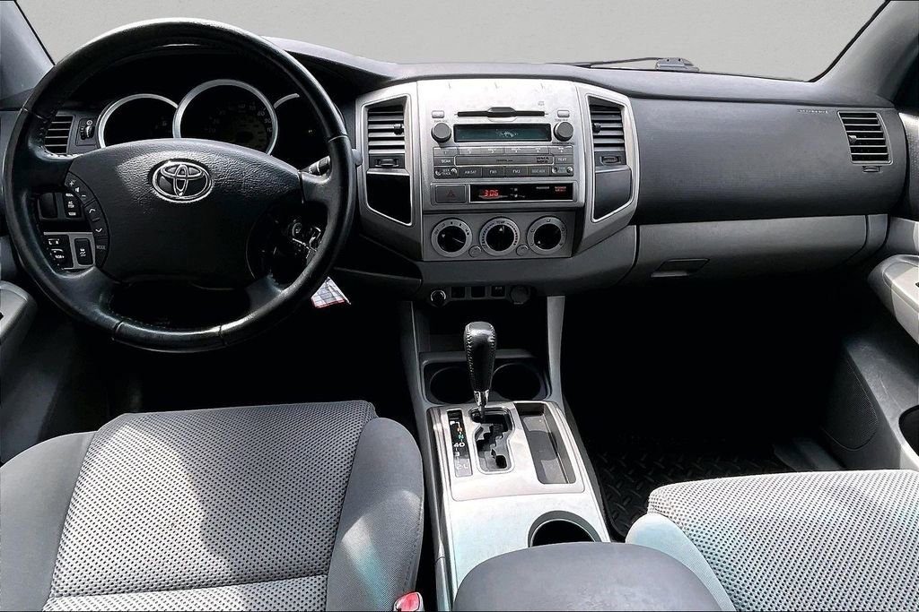 Used 2010 Toyota Tacoma PreRunner RWD image 9