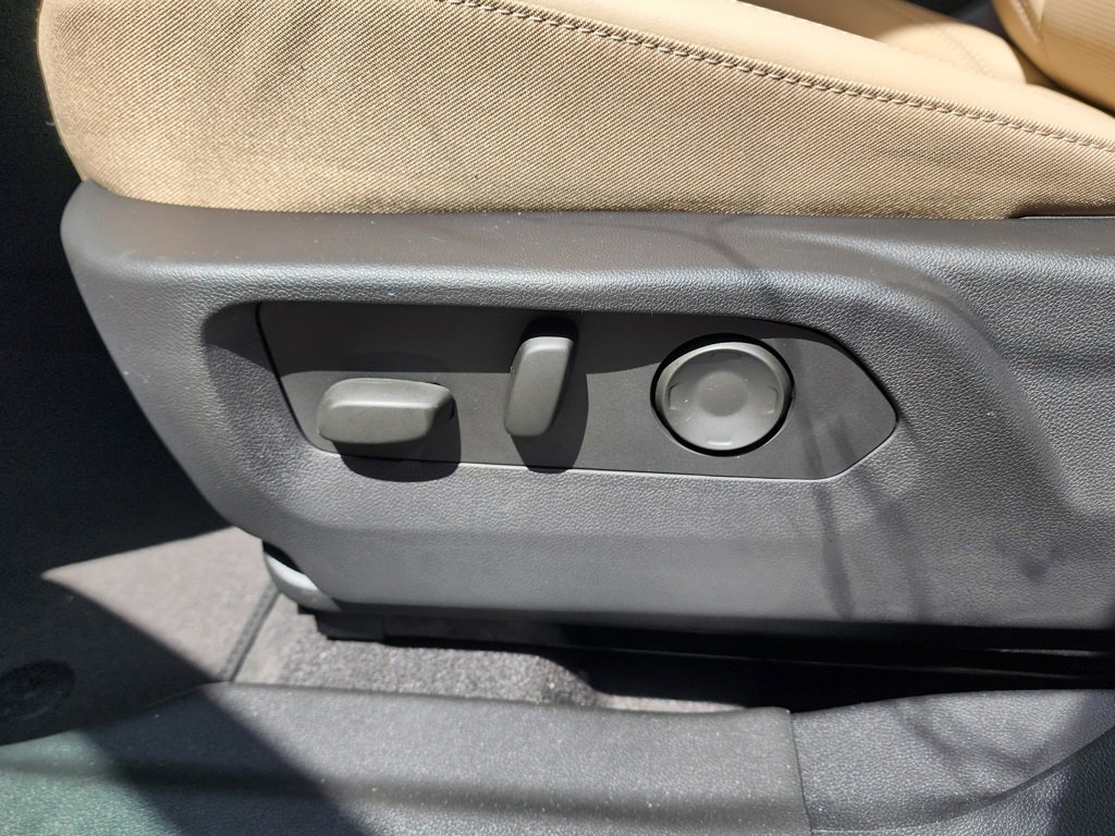 New 2025 Buick Envision Preferred image 18