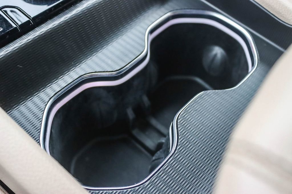 Used 2023 Jeep Grand Cherokee 4WD 4xe image 39