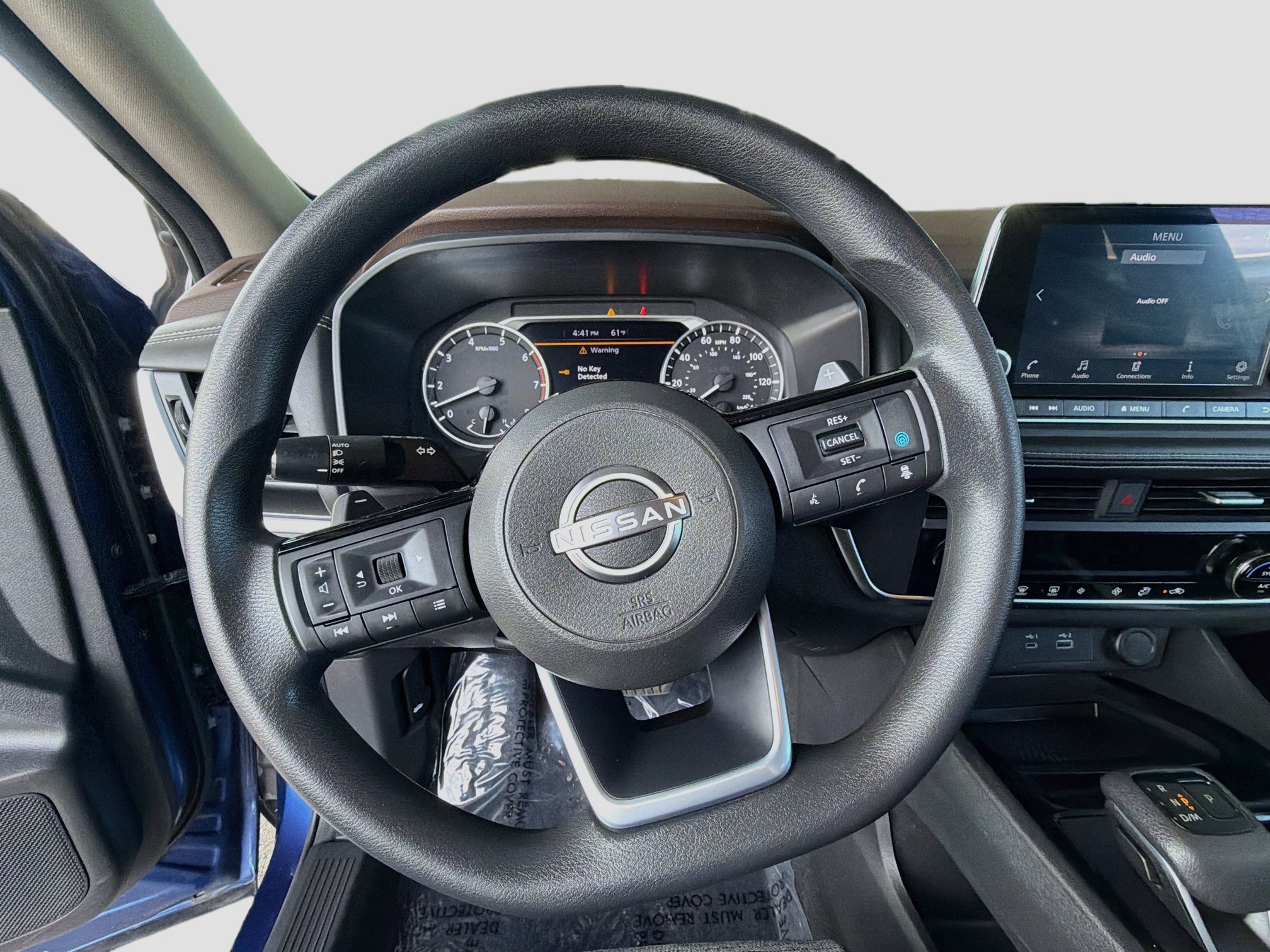 Used 2023 Nissan Rogue SV AWD/4WD image 17