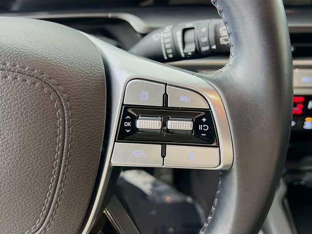 Used 2023 Kia Telluride S image 32