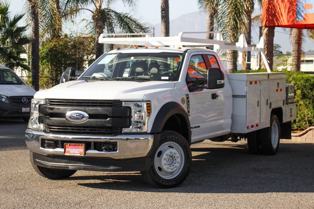 Used 2019 Ford F450 XL w/ XL Value Package AWD/4WD image 4