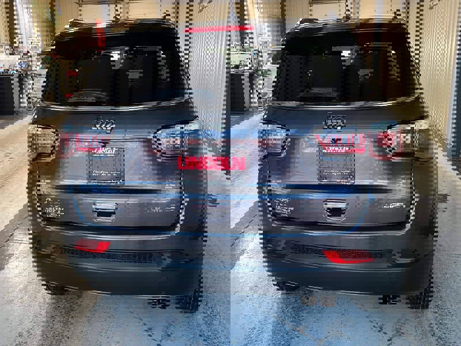 Used 2019 Jeep Compass Limited image 8