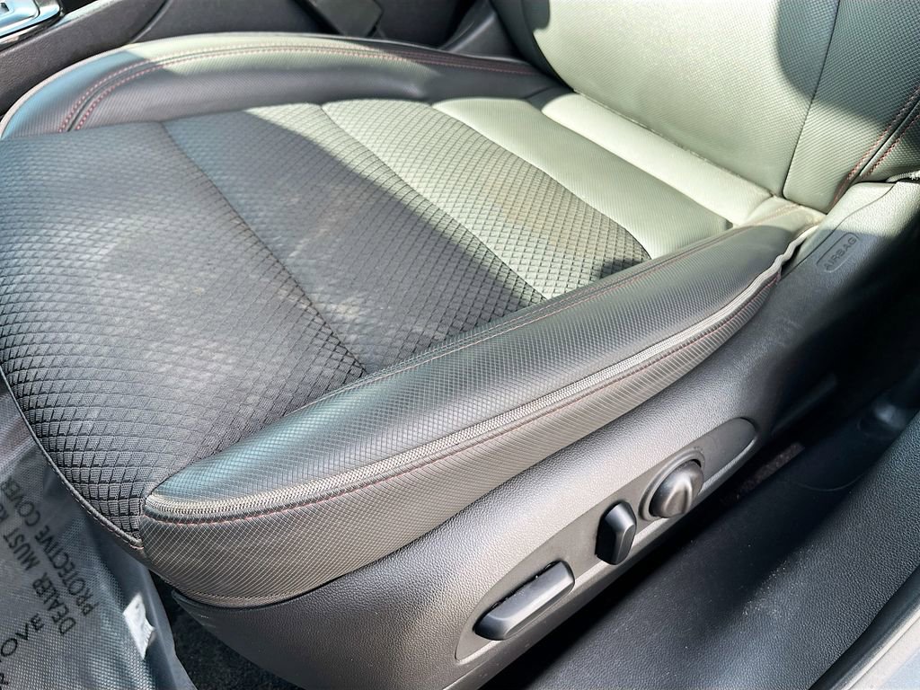 Used 2023 Chevrolet TrailBlazer RS FWD image 18