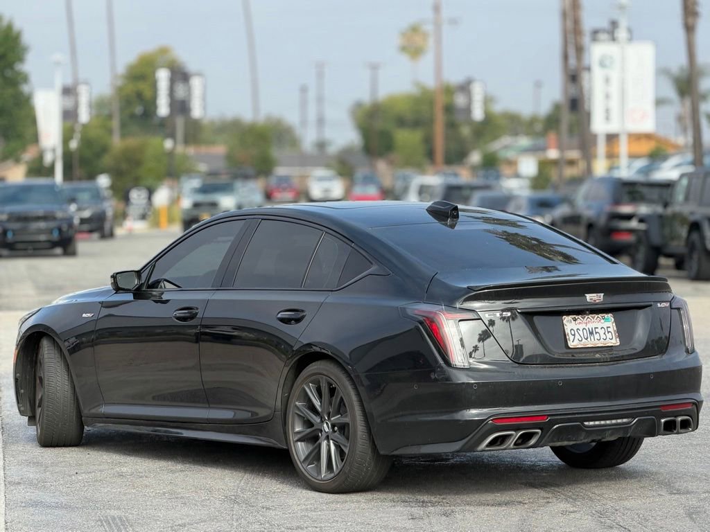 Used 2025 Cadillac CT5 V RWD image 2