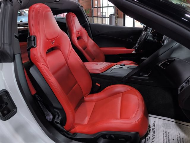 Used 2016 Chevrolet Corvette Stingray Coupe w/ 2LT Preferred Equipment Group RWD image 27