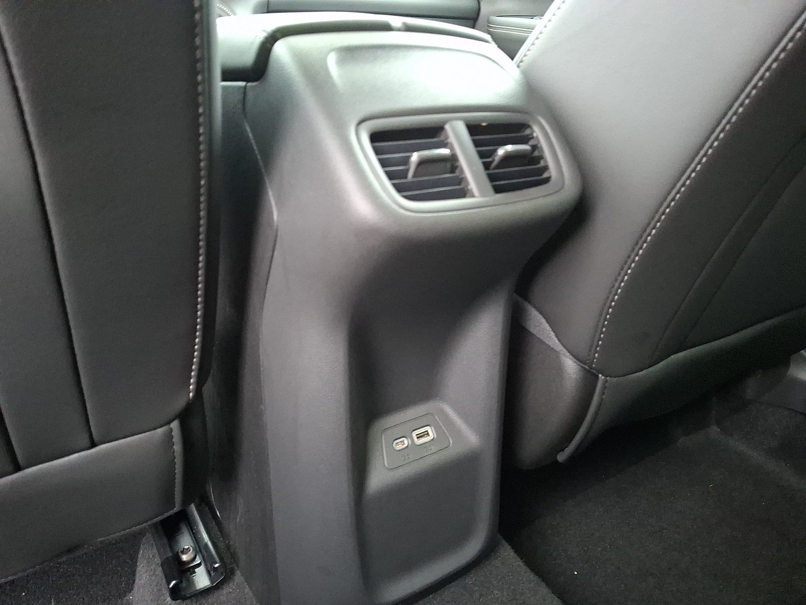 Certified 2023 Buick Envision Preferred w/ Premium Seat Package AWD/4WD image 11