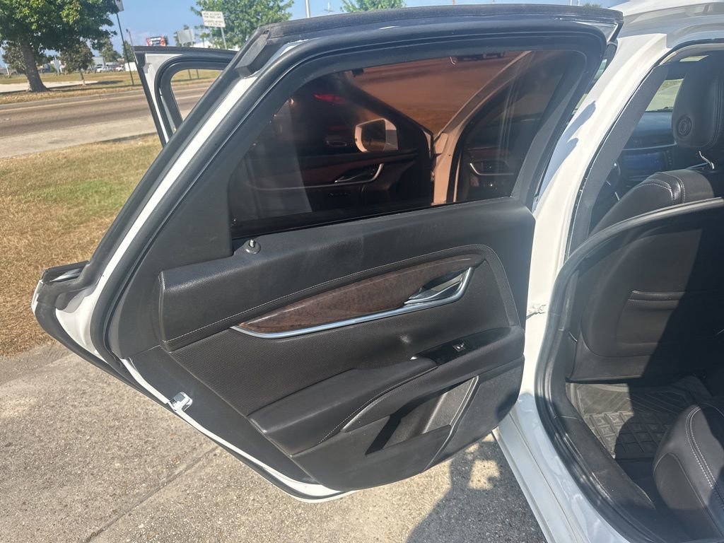 Used 2016 Cadillac XTS Luxury image 10