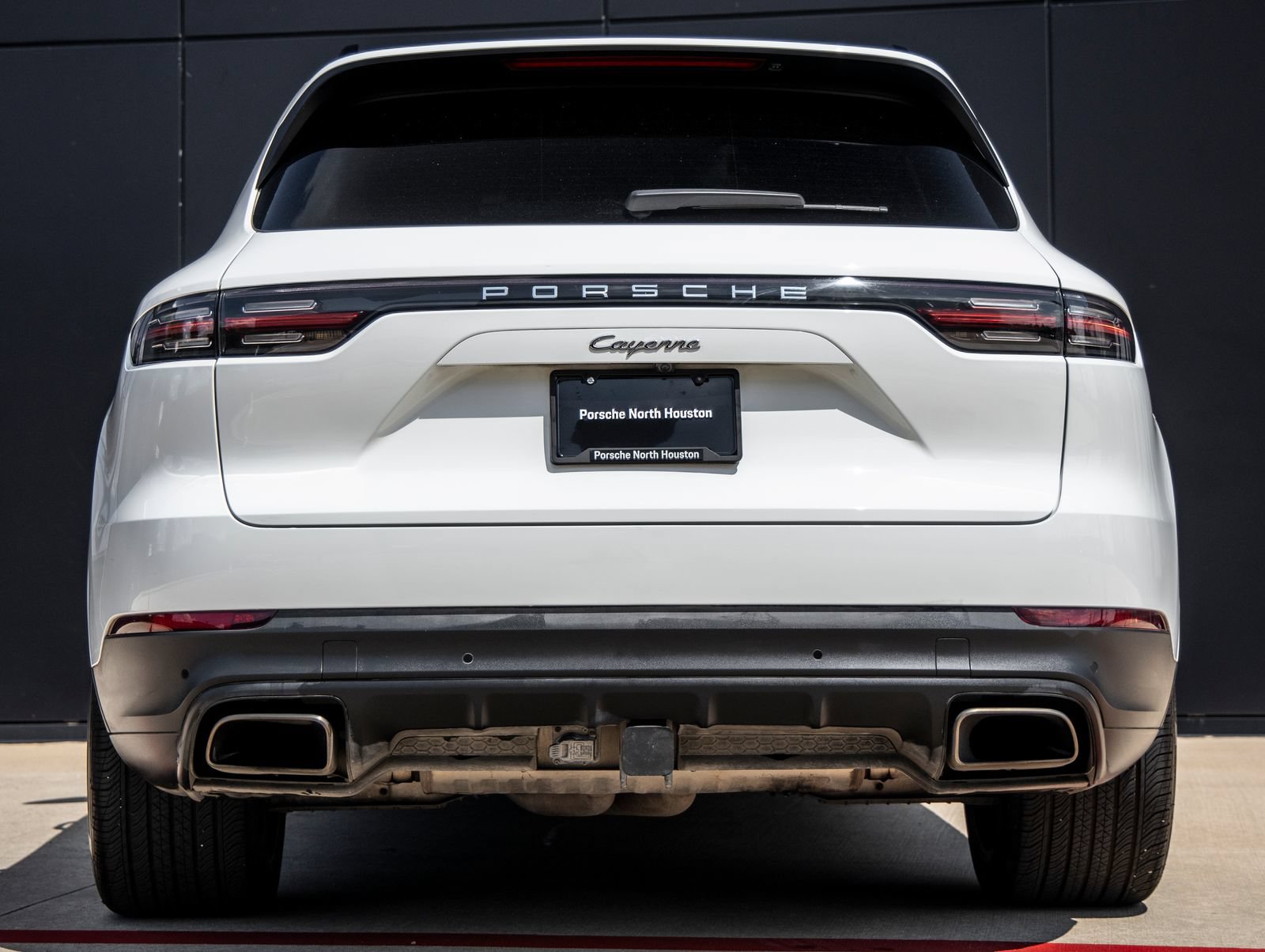 Certified 2023 Porsche Cayenne AWD/4WD image 10