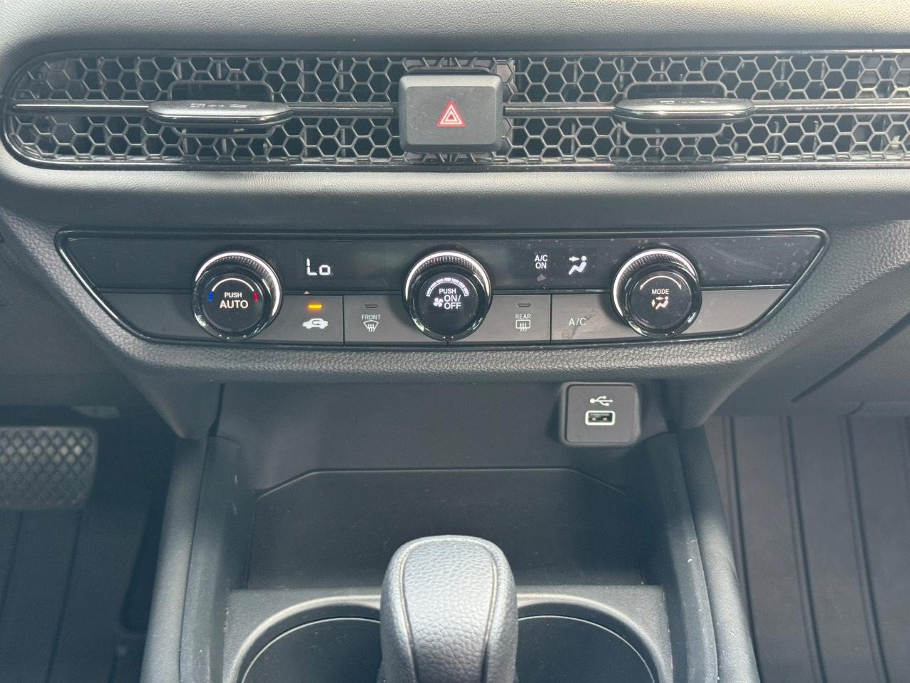 Used 2024 Honda HR-V LX image 15