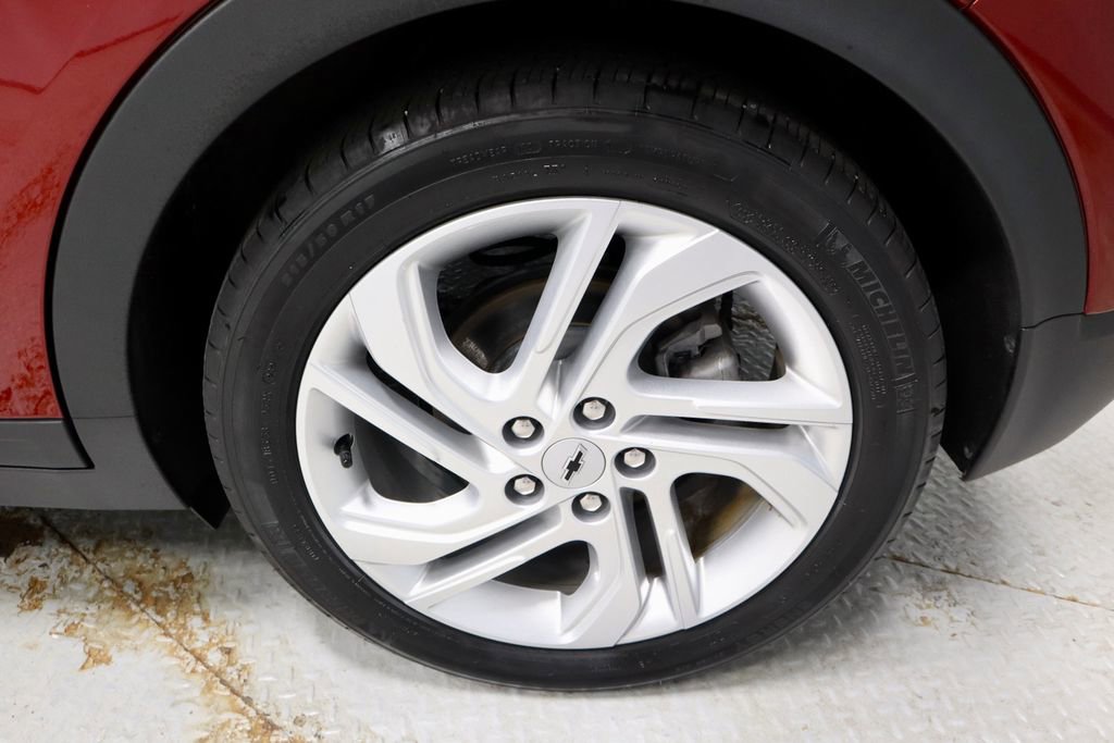 Used 2022 Chevrolet Bolt LT FWD image 19