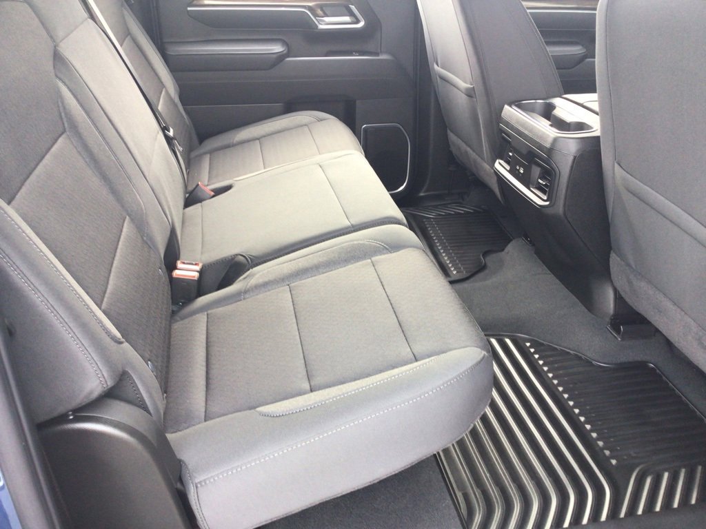 New 2026 Chevrolet Silverado 2500 LT image 16