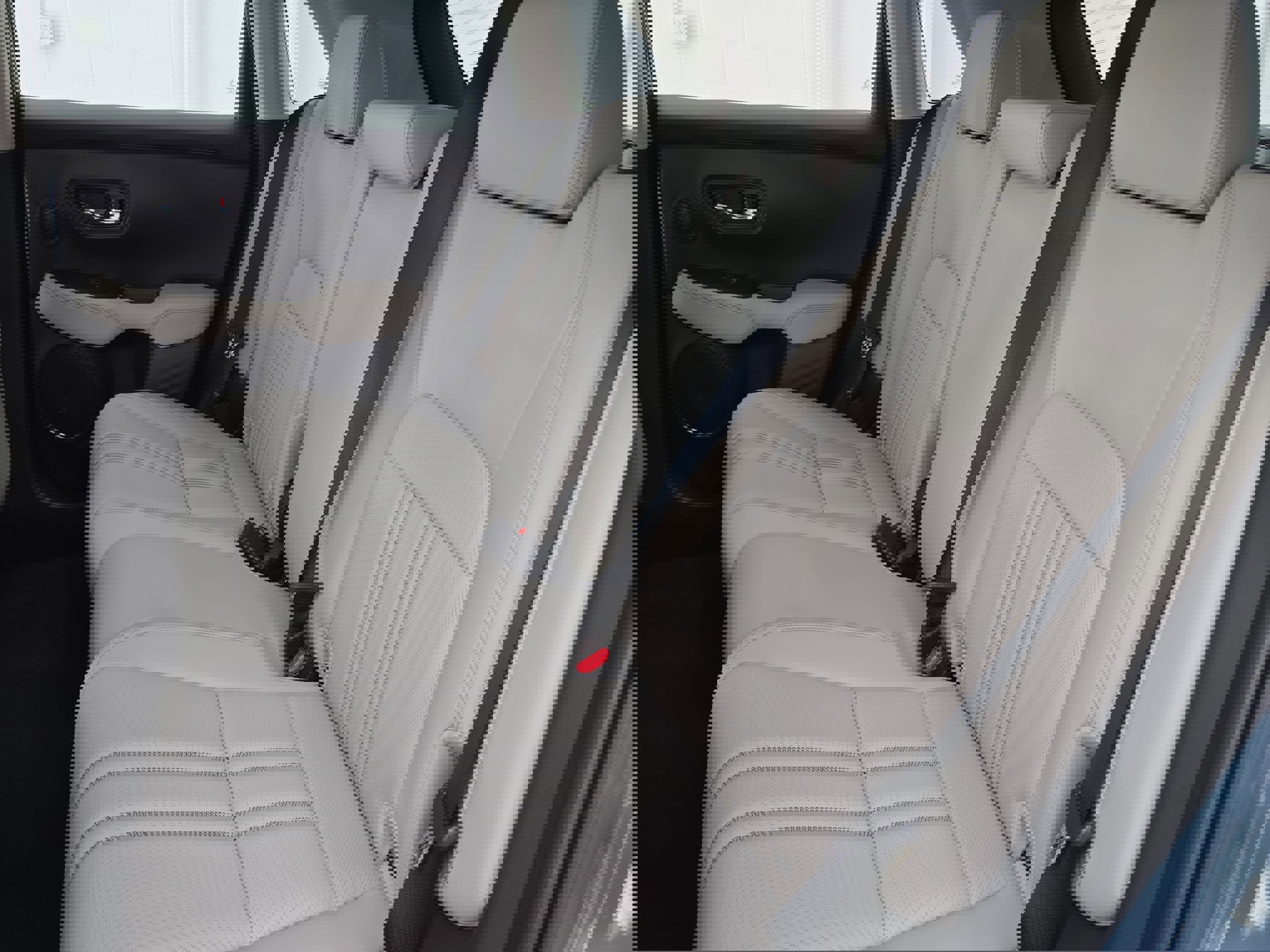 New 2026 Honda HR-V EX-L image 13