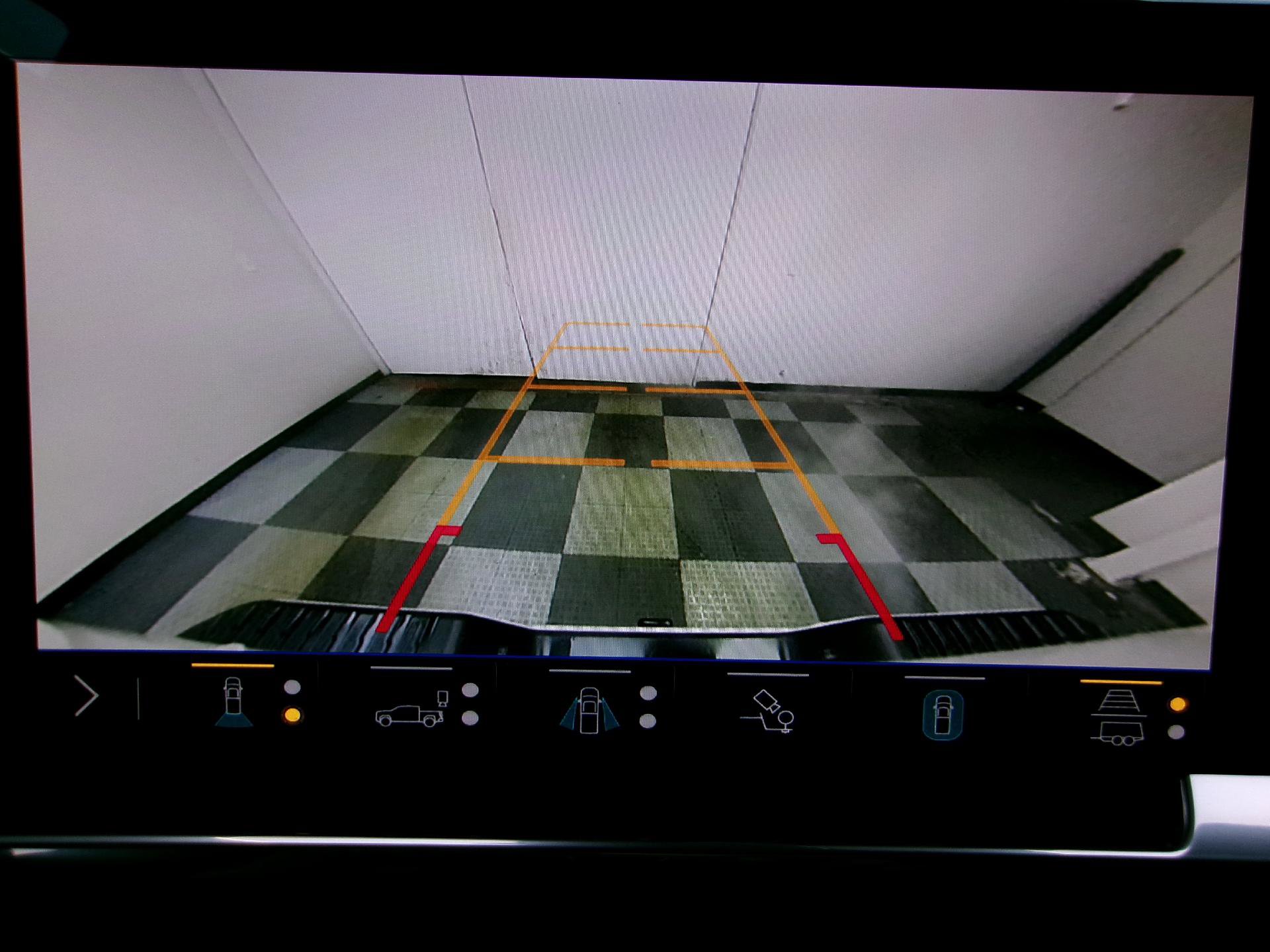 Certified 2024 Chevrolet Silverado 2500 High Country w/ Technology Package image 6