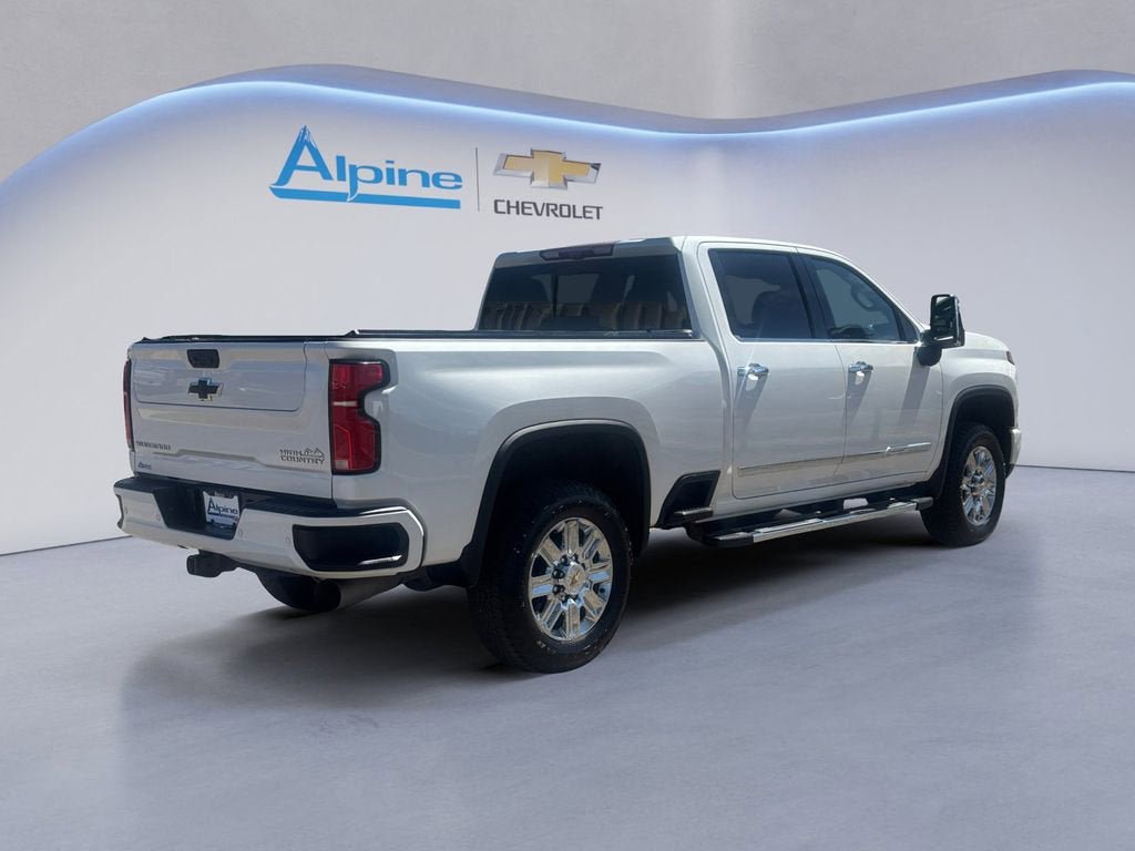 Used 2024 Chevrolet Silverado 3500 High Country w/ High Country Premium Package AWD/4WD image 5