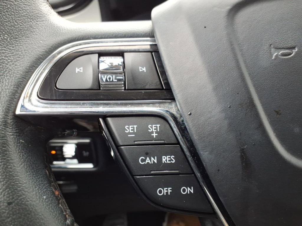 Certified 2023 Lincoln Nautilus AWD w/ Premium Package image 22