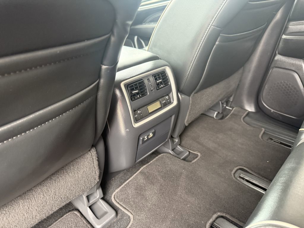 Used 2020 INFINITI QX60 Luxe w/ Essential Package image 15