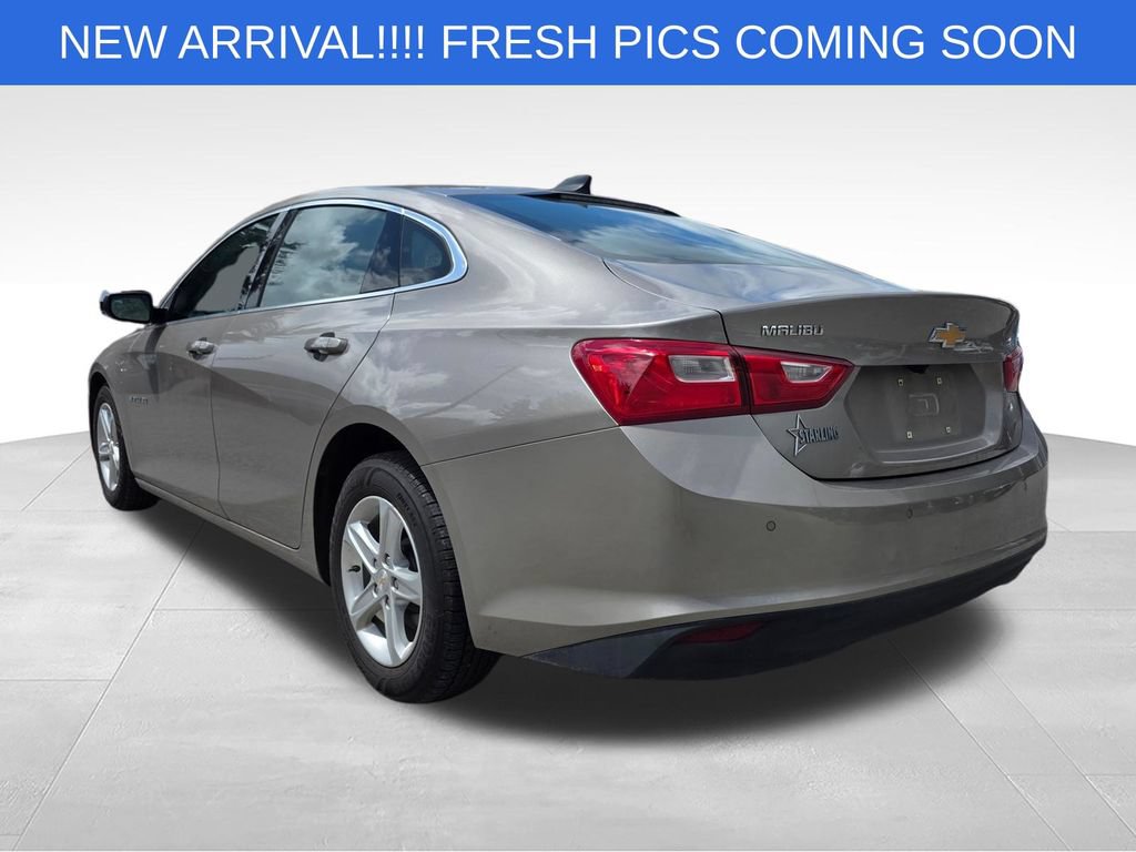 Used 2024 Chevrolet Malibu LS FWD image 5