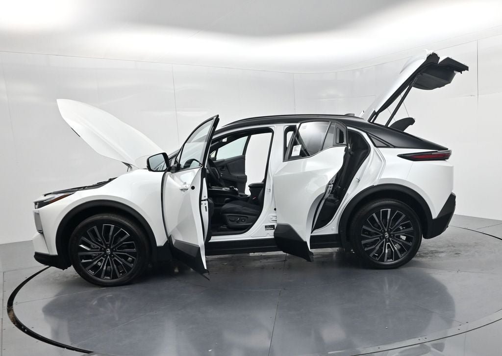 New 2026 Toyota C-HR AWD/4WD image 77