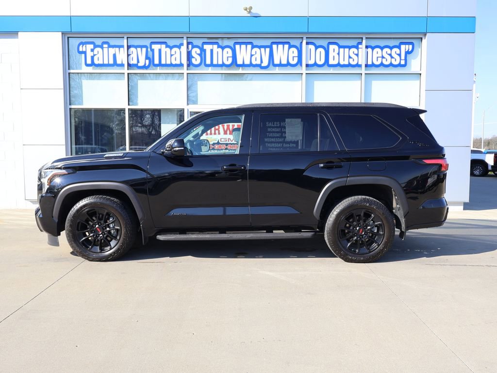 Used 2026 Toyota Sequoia Limited w/ TRD Off-Road Package AWD/4WD image 7