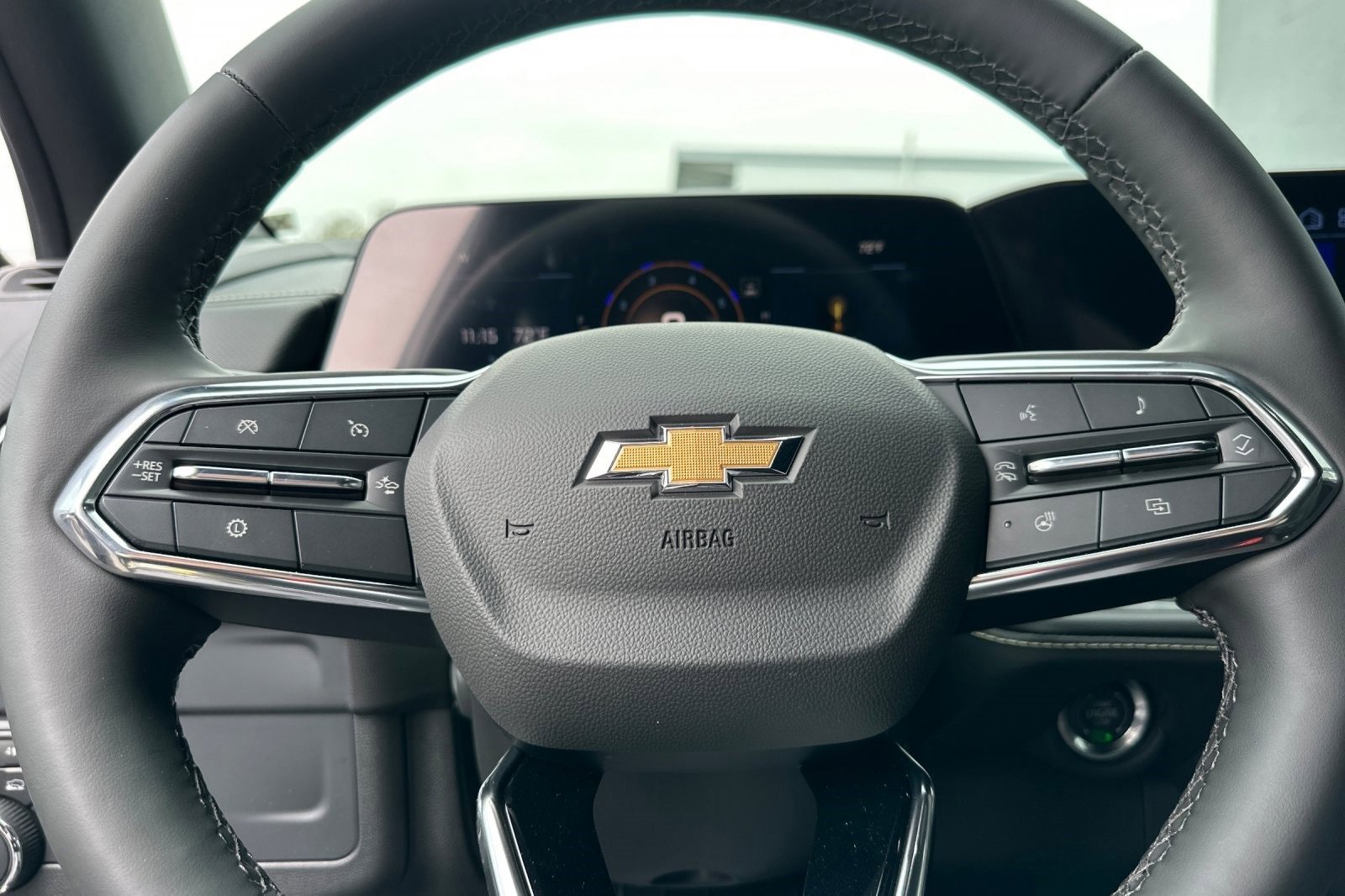 New 2025 Chevrolet Suburban Premier image 28