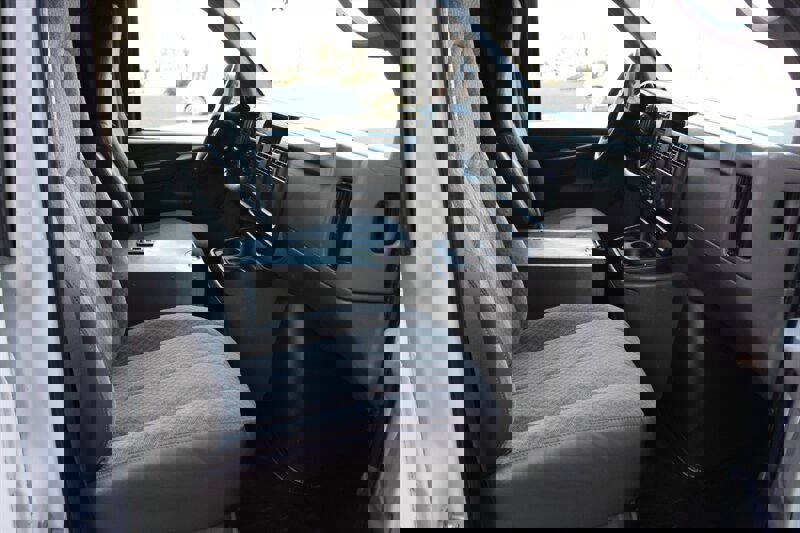 Used 2007 Chevrolet Express 1500 AWD image 20