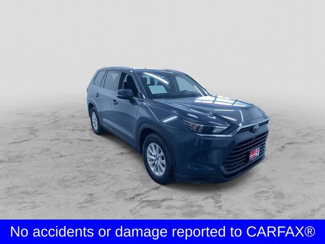 Used 2025 Toyota Grand Highlander AWD image 3