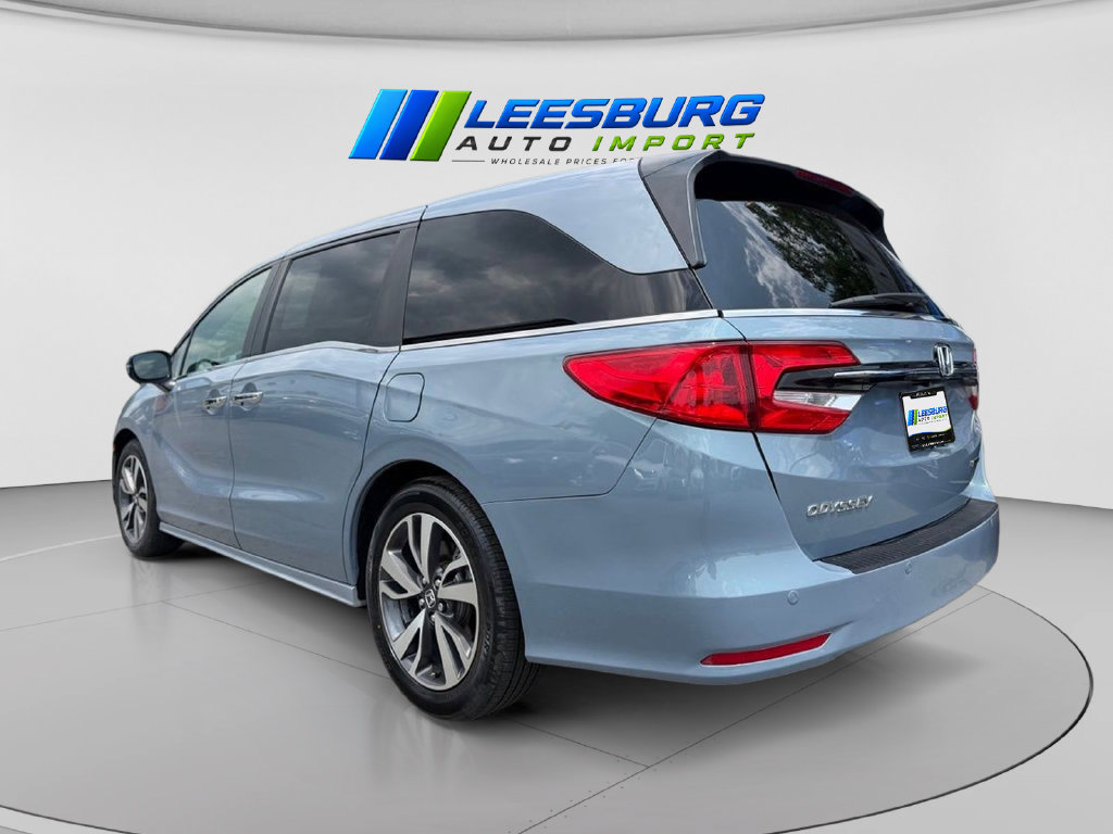 Used 2023 Honda Odyssey Touring image 4