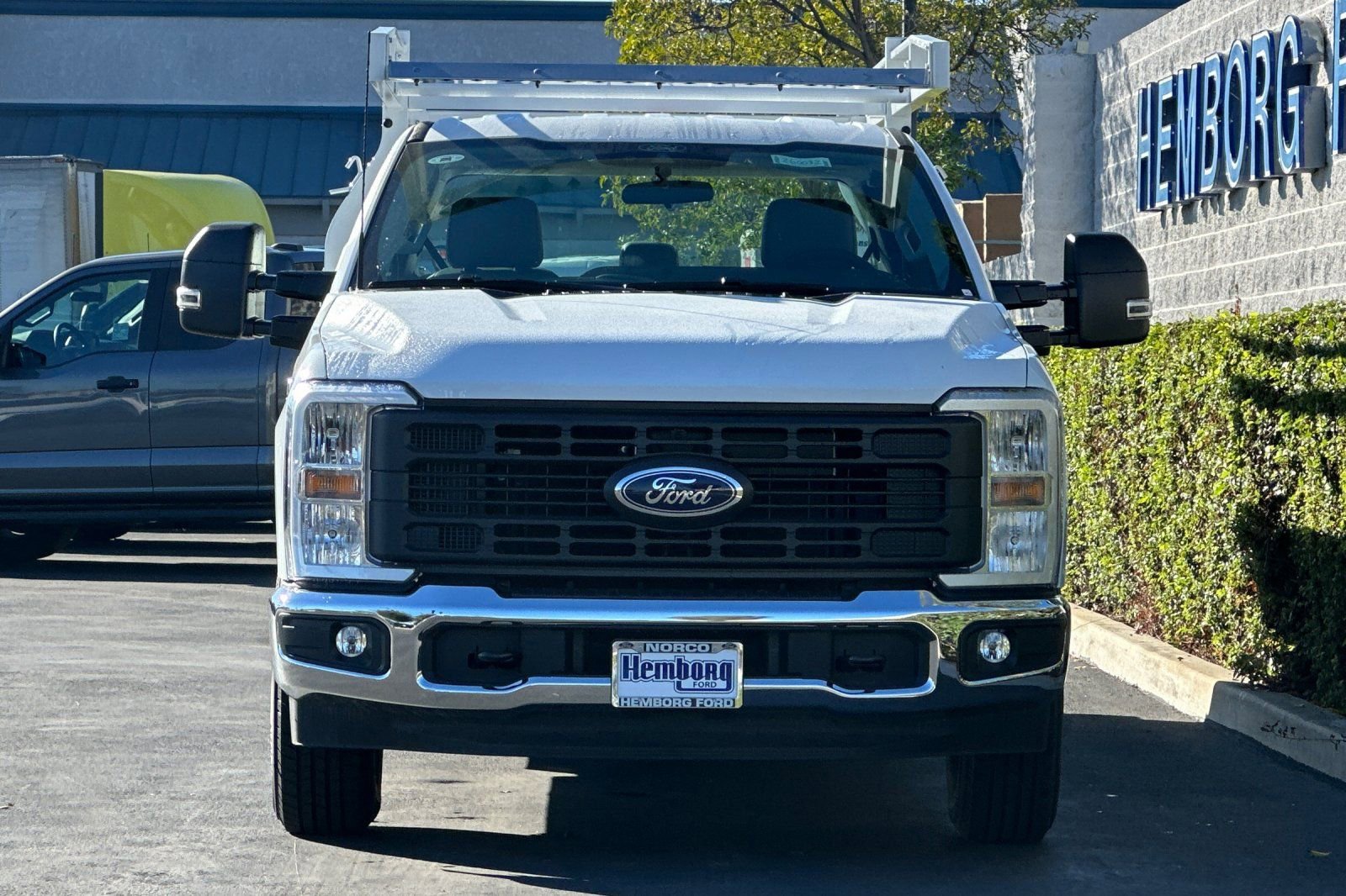 New 2026 Ford F250 XL w/ XL Chrome Package image 9