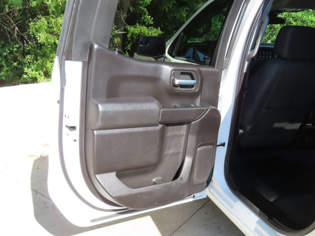 Certified 2022 Chevrolet Silverado 1500 Custom AWD/4WD image 27
