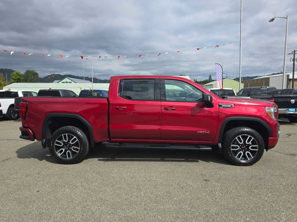 Used 2020 GMC Sierra 1500 AT4 w/ AT4 Premium Package AWD/4WD image 6