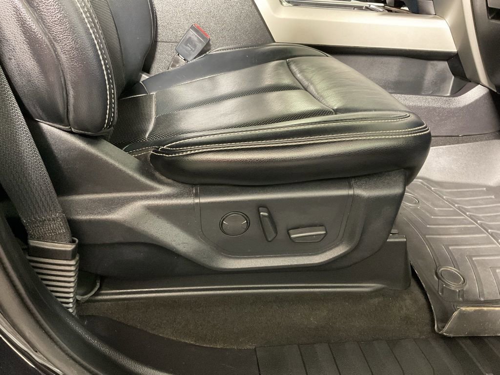 Used 2019 Ford F150 Lariat w/ Equipment Group 502A Luxury image 39