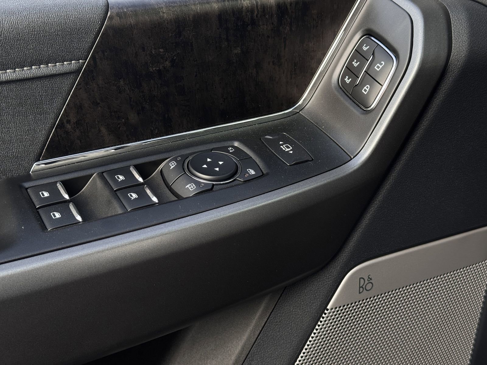 Certified 2025 Ford F250 Lariat w/ Chrome Package image 26