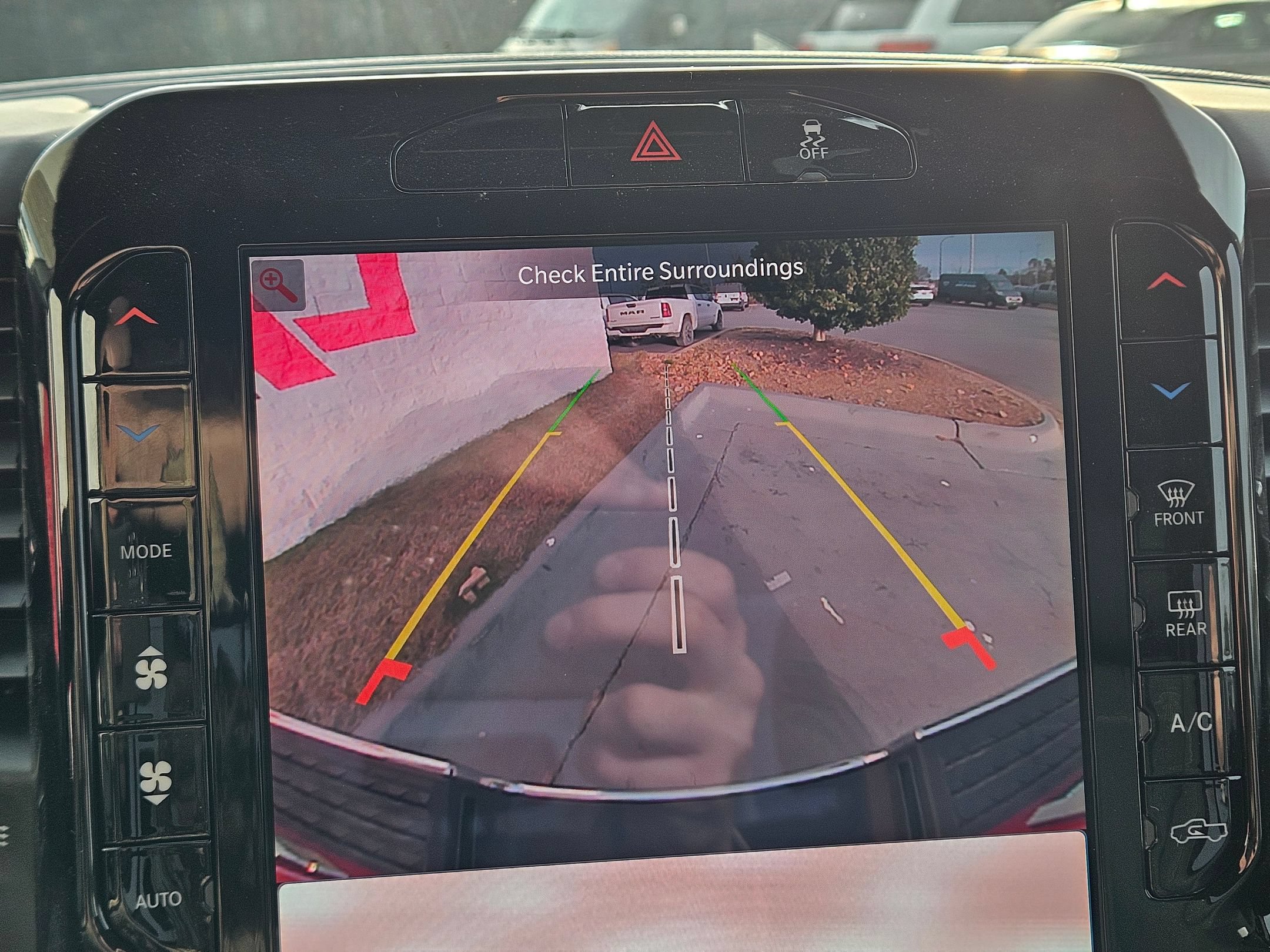 New 2026 RAM 2500 Tradesman AWD/4WD image 27