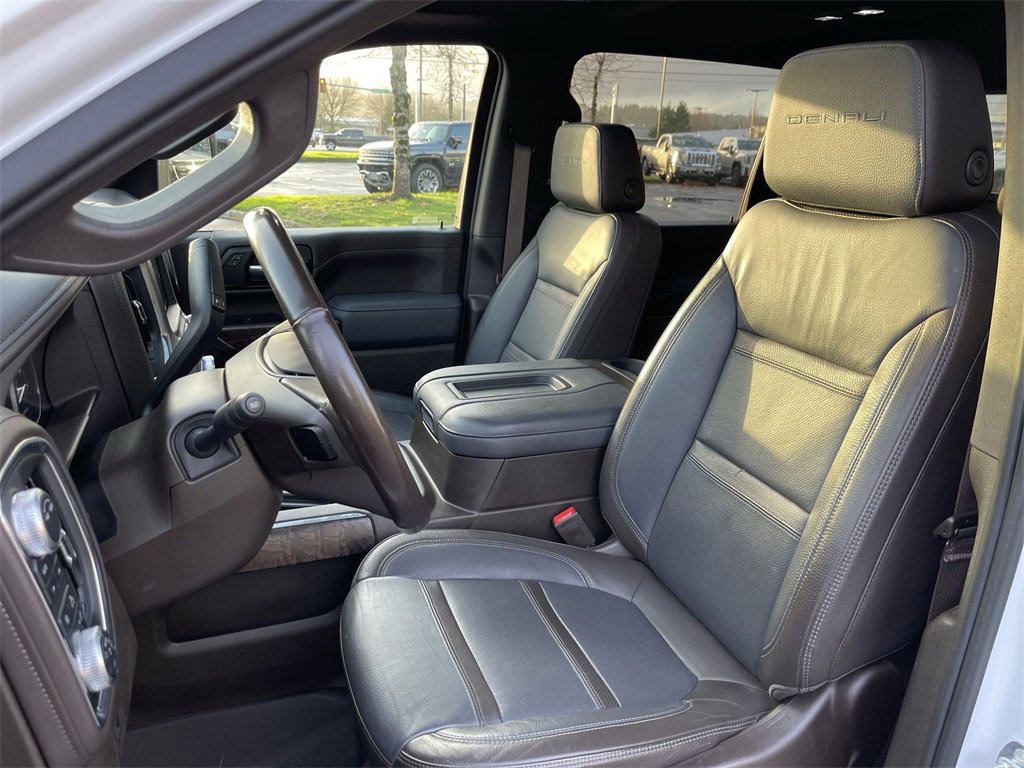 Used 2021 GMC Sierra 3500 Denali w/ Denali Ultimate Package image 20