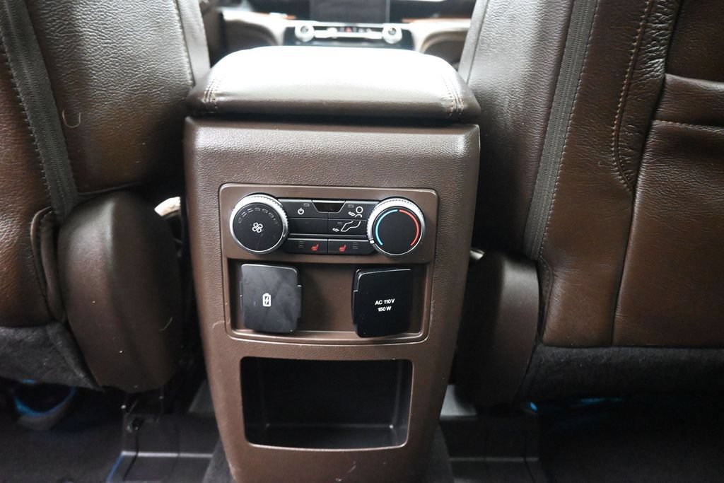 Used 2021 Ford Explorer King Ranch w/ Premium Technology Package AWD/4WD image 39
