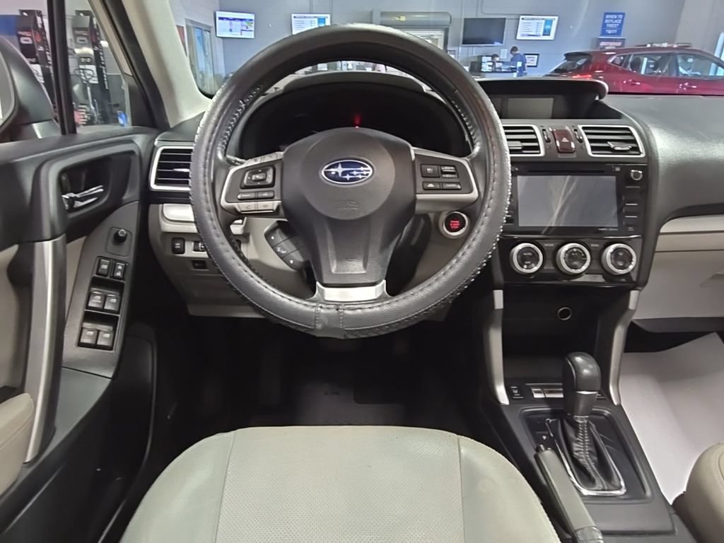 Used 2016 Subaru Forester 2.5i Touring w/ Eyesight & Navigation System AWD/4WD image 28
