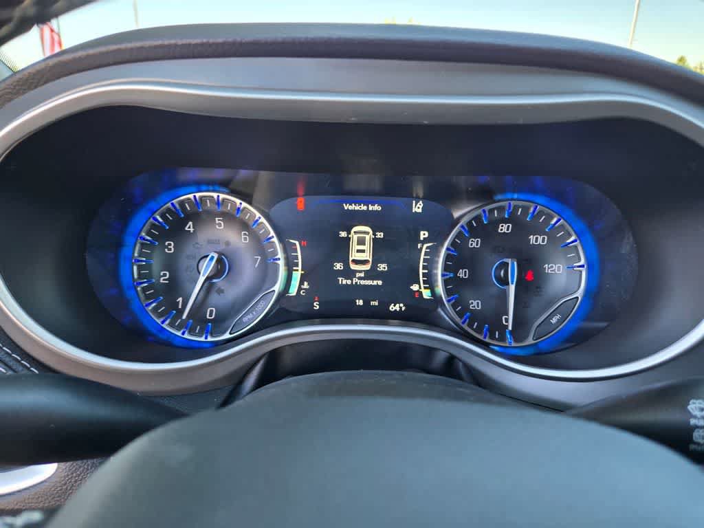 New 2027 Chrysler Pacifica Limited AWD/4WD image 16