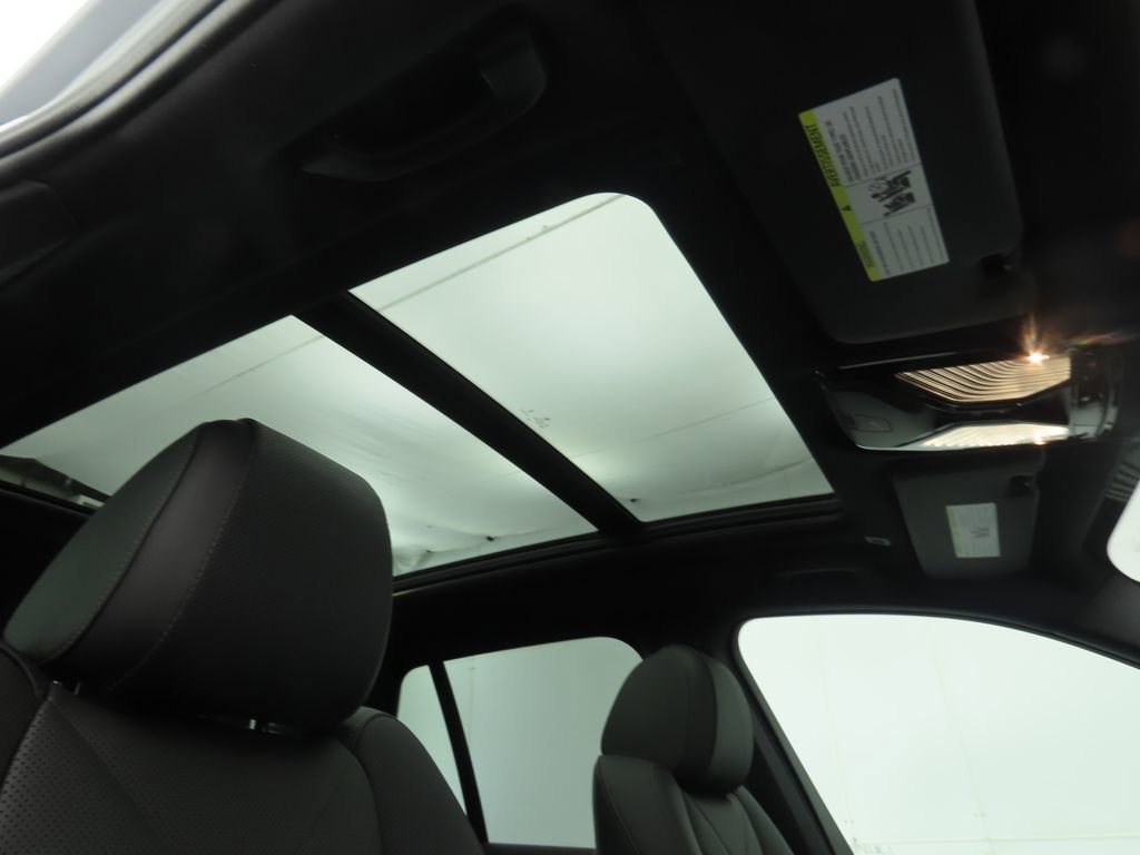 Certified 2026 BMW X5 sDrive40i w/ Parking Assistance Package RWD image 20