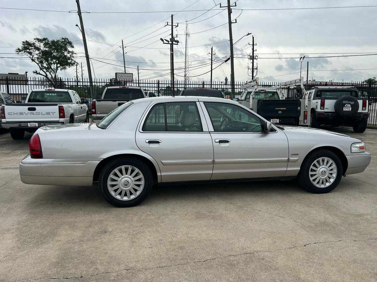 Used 2009 Mercury Grand Marquis LS RWD image 8