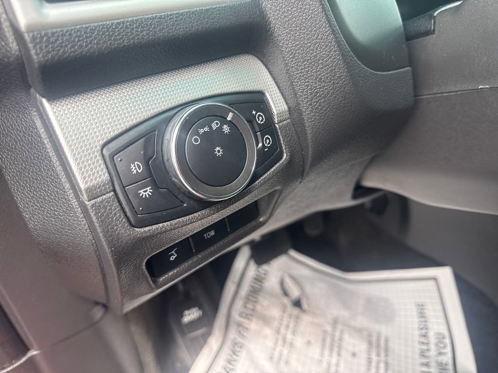 Used 2012 Ford Explorer XLT AWD/4WD image 24