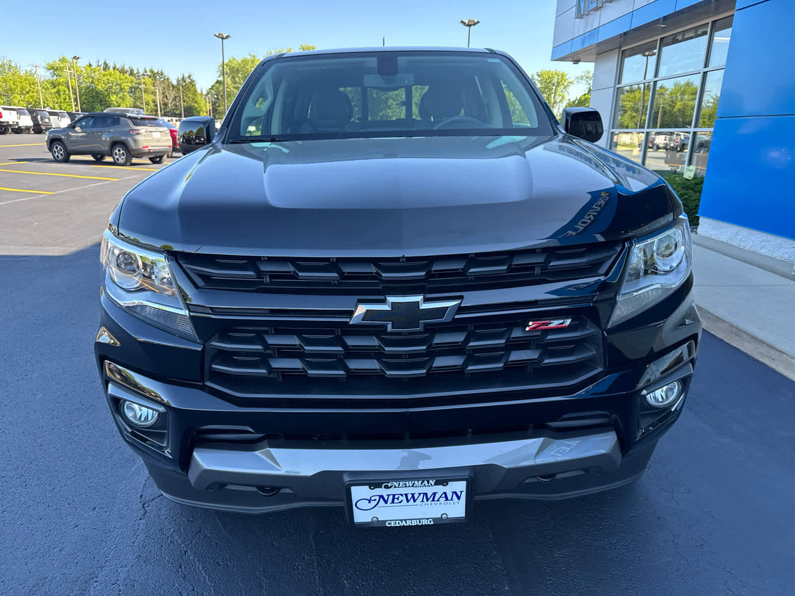 Used 2022 Chevrolet Colorado Z71 w/ Z71 Midnight Edition AWD/4WD image 13