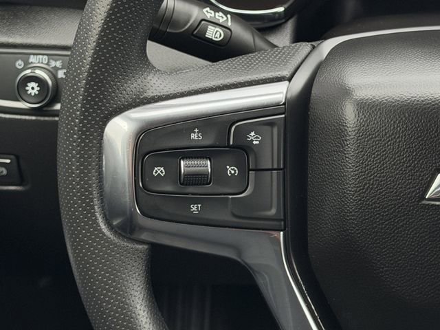 Used 2025 Chevrolet Blazer LT image 12