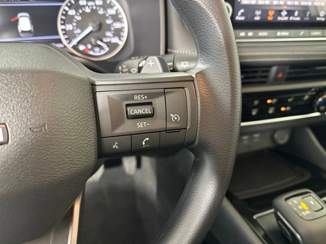 Certified 2025 Nissan Rogue S image 16