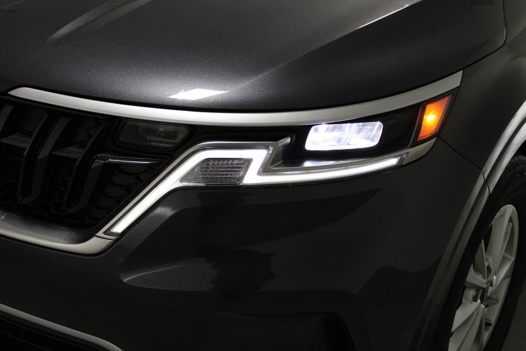 Used 2024 Kia Carnival LX image 52