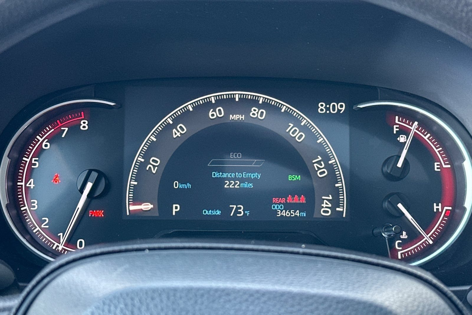 Used 2025 Toyota RAV4 XLE w/ Convenience Package FWD image 33